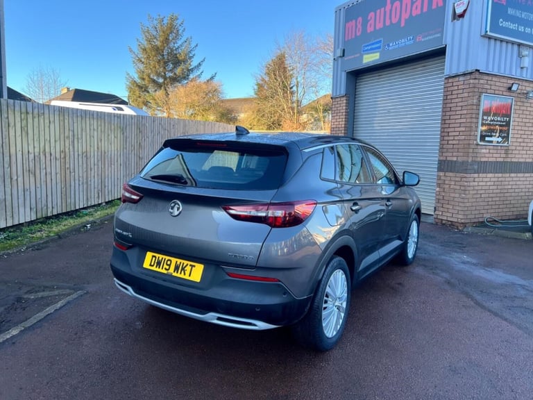 VAUXHALL GRANDLAND X 1.5 Turbo D Sport Nav 2019