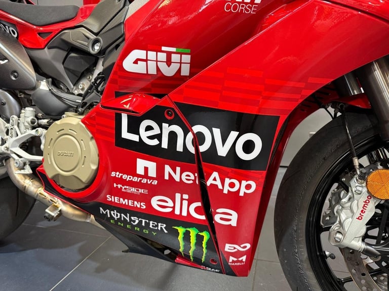2025 Ducati Panigale V4 1103 Ducati Quick Shift up/down 2.0 Euro 5