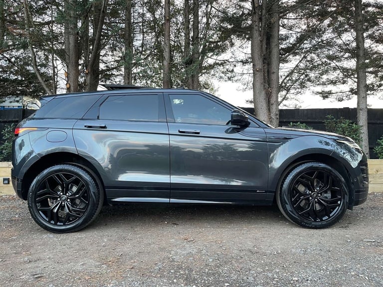 image for 2020 Land Rover Range Rover Evoque 2.0 Range Rover Evoque R-Dynamic SE D Auto 4WD 5dr SUV Diesel ...