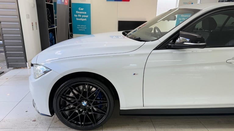 2015 BMW 3 Series 335d xDrive M Sport 4dr Step Auto SALOON DIESEL Automatic