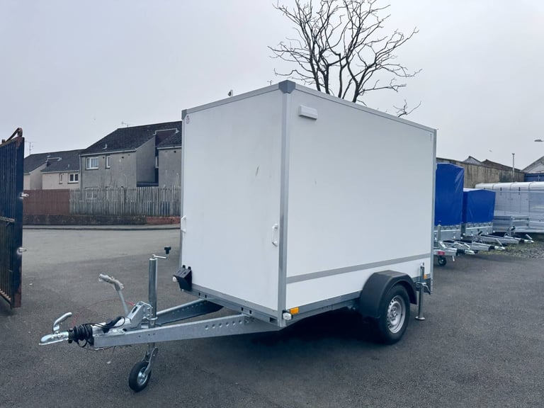 Brand New 8ft x 5ft x 6ft Single Axle Box Trailer With Ramp 1300KG Braked