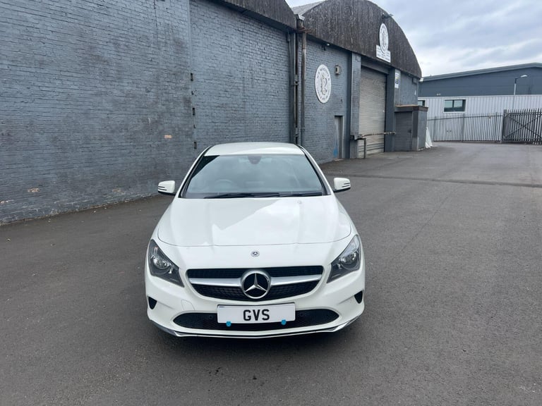 MERCEDES-BENZ CLA 2.1 CLA200d Sport 2017