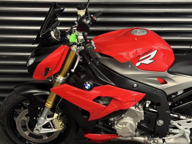 BMW S1000R SPORT  Only 7130 Miles BMW Servicing