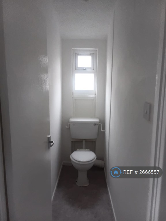 3 bedroom house in Acregate, Skelmersdale, WN8 (3 bed) (#2666557)