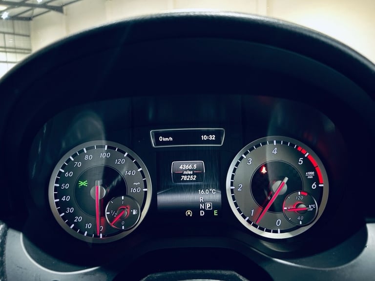 2015 65 MERCEDES-BENZ A-CLASS A200 CDI AMG NIGHT EDITION HATCH DIESEL WHITE 2015