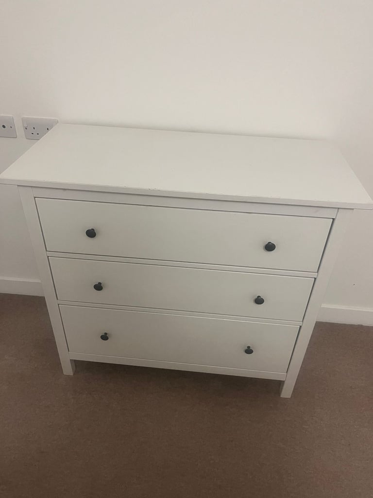 White 3-Drawer Chest of Drawers