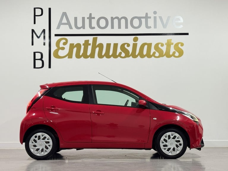 2019 Toyota AYGO 1.0 VVT-i x-play Euro 6 5dr HATCHBACK Petrol Manual