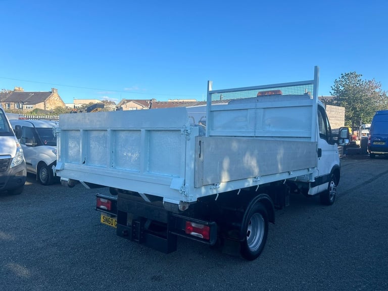 2011 Iveco Daily HOOKLIFT NA Diesel Manual