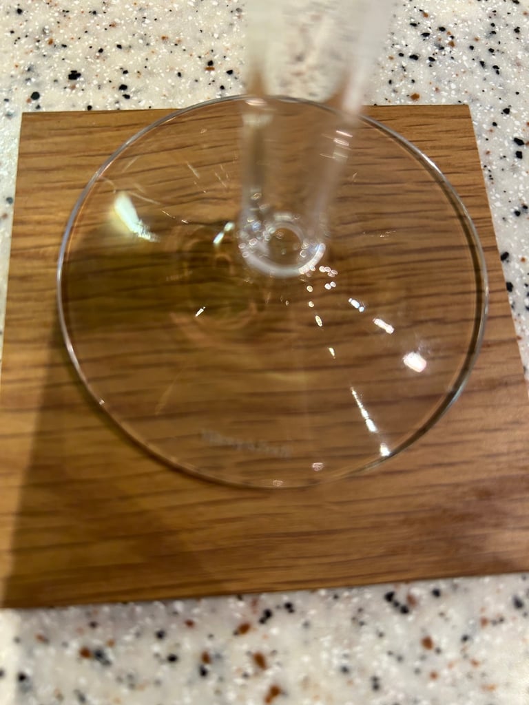 Villeroy &Boch champagne glasses x9 excellent condition - collection only