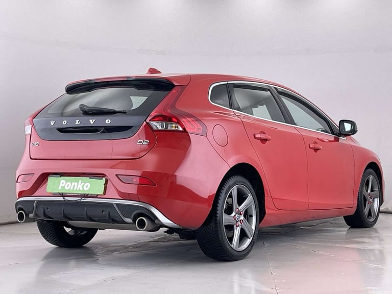 2015 Volvo V40 2.0 V40 R-Design Nav D2 5dr Hatchback Diesel Manual