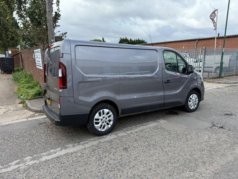 2018 18 RENAULT TRAFIC 1.6 DCI ENERGY 27 SPORT NAV PANEL VAN 5DR DIESEL MANUAL S