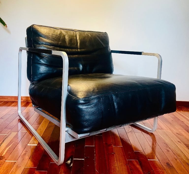 image for Vintage Italian leather Zanotta ‘Zurigo’ armchair 