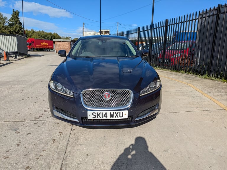 image for 2014 Jaguar XF 3.0d V6 Premium Luxury 4dr Auto [Start Stop] SALOON Diesel Automatic