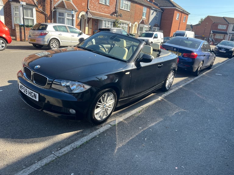 BMW, 1 SERIES, Convertible, 2009, Manual, 1995 (cc), 2 doors