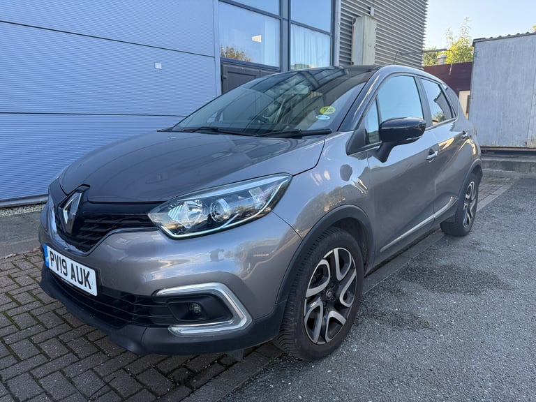 image for 2019 Renault Captur 1.3 TCE 150 Iconic 5dr EDC HATCHBACK PETROL Automatic