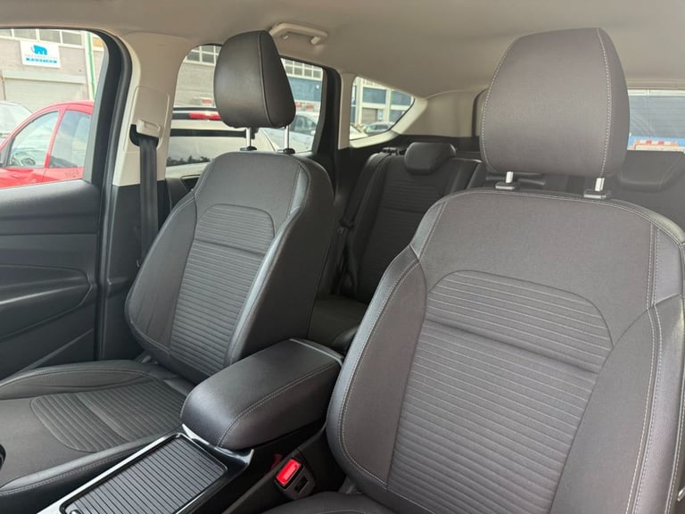 2018 Ford Kuga 1.5 TDCi Titanium SUV 5dr Diesel Manual Euro 6 (s/s) (120 ps) HATCHBACK Diesel Manual