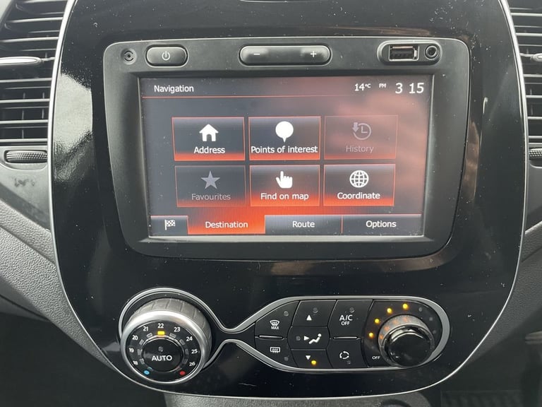 2018 Renault Captur 0.9 TCe ENERGY Dynamique S Nav SUV 5dr Petrol Manual Euro 6 (s/s) (90 ps) HAT...