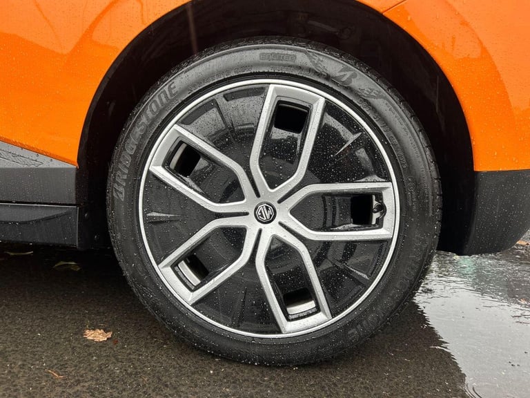 2024 MG MG4 64kWh Trophy Long Range Hatchback 5dr Electric Auto (203 ps) Hatchback ELECTRIC Autom...