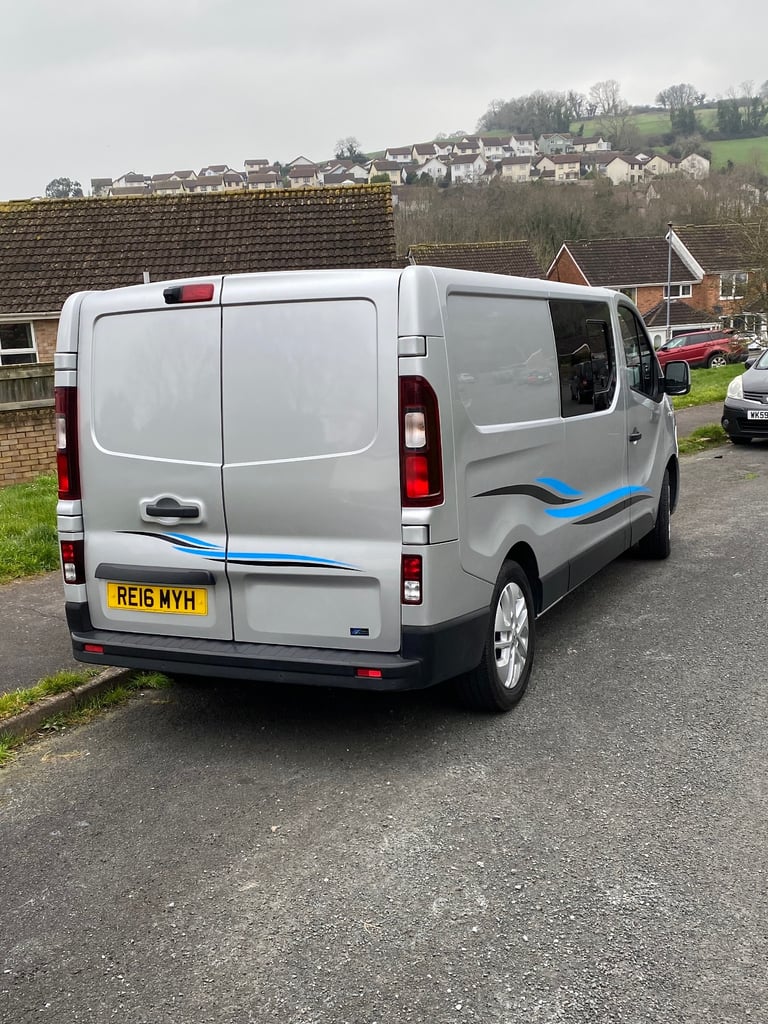 2016 RENAULT TRAFIC DAY VAN, MANUAL, 102,000 MILEAGE