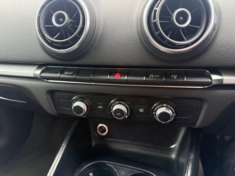 2013 Audi A3 1.6 TDI SE Hatchback 3dr Diesel Manual-2 FORMER KEEPERS-BLUETOOTH-DAB RADIO Hatchbac...