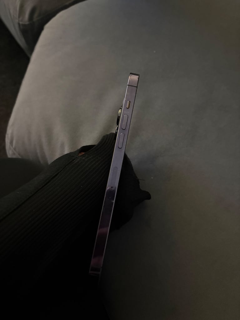 Apple iPhone 14 Pro Max – Deep Purple – 128GB (Unlocked)