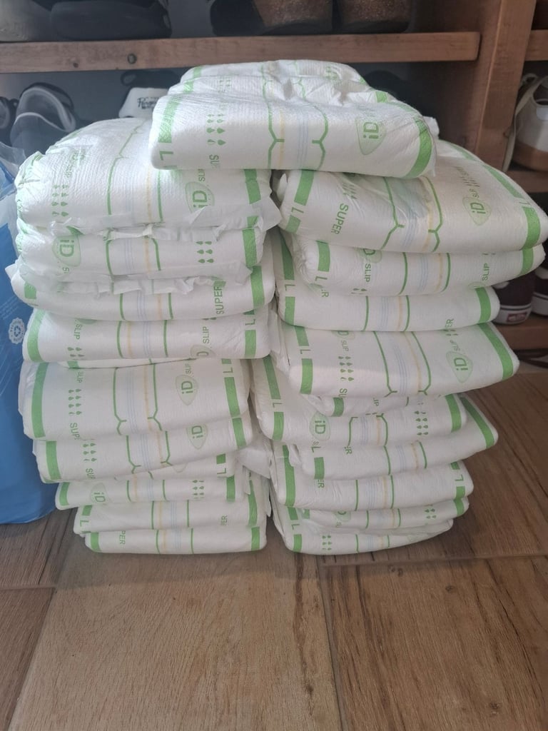 Large Adult incontinence Nappy pads FREE