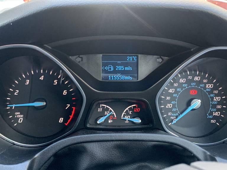 Ford, FOCUS, Hatchback, 2013, Manual, 998 (cc), 5 doors