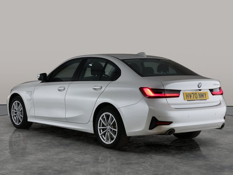 2020 BMW 3 Series 330e SE Pro 4dr Step Auto SALOON PETROL/ELECTRIC Automatic