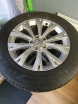 VW TIGUAN 17INCH ALLOY Wheel and tyres 
