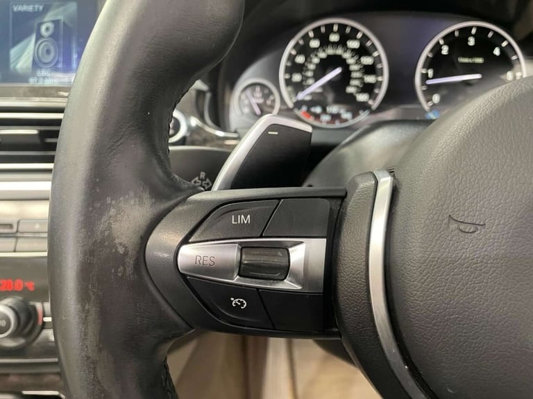 2013 BMW 6 Series 3.0 640d M Sport Convertible 2dr Diesel Auto Euro 5 (s/s) (313 ps) M SPORT  Con...