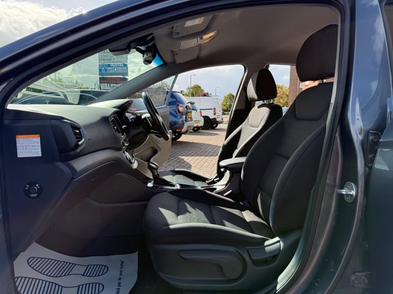 2018 Hyundai IONIQ 1.6 h-GDi Premium DCT Euro 6 (s/s) 5dr HATCHBACK Petrol/Electric Hybrid Automatic