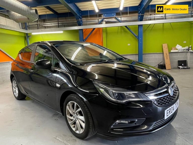2019 Vauxhall Astra 1.6 CDTi ecoTEC BlueInjection Design Hatchback 5dr Diesel Manual Euro 6 (s/ H...