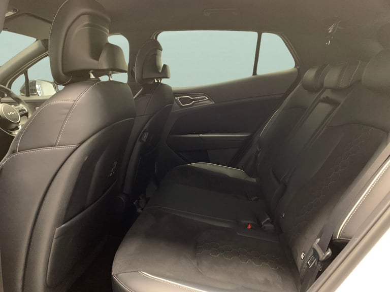 2022 Kia Sportage 1.6 h T-GDi GT-Line SUV 5dr Petrol Hybrid Auto Euro 6 (s/s) (226 bhp) - HEA Suv...