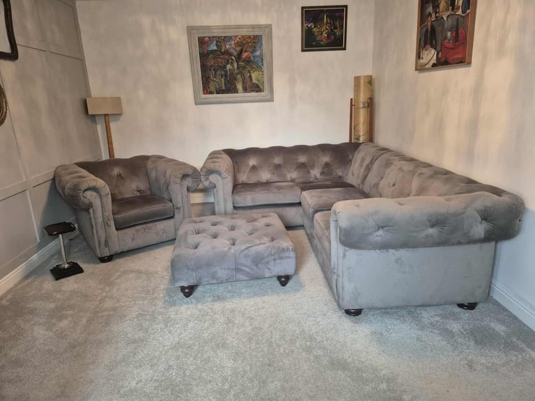Corner Sofa, armchair and footrest - excellent condition! 