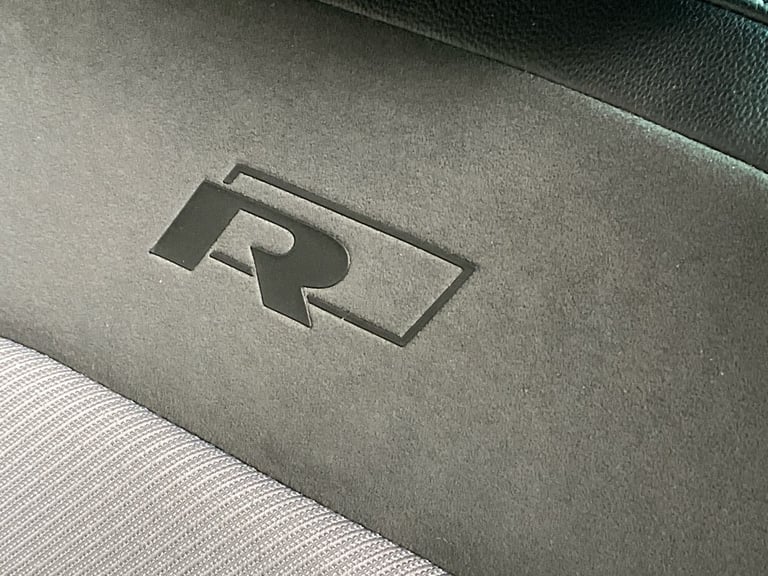 2017 Volkswagen Tiguan 2.0 TDi 150 4Motion R-Line 5dr SUV DIESEL Manual