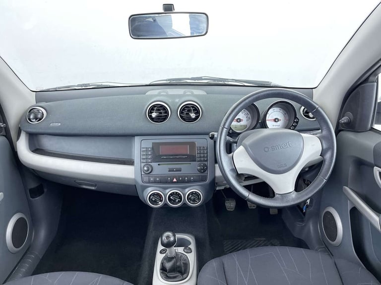 2004 smart forfour 1.5 CDI Passion Hatchback 5dr Diesel Manual (126 g/km, 95 bhp) Hatchback Diese...