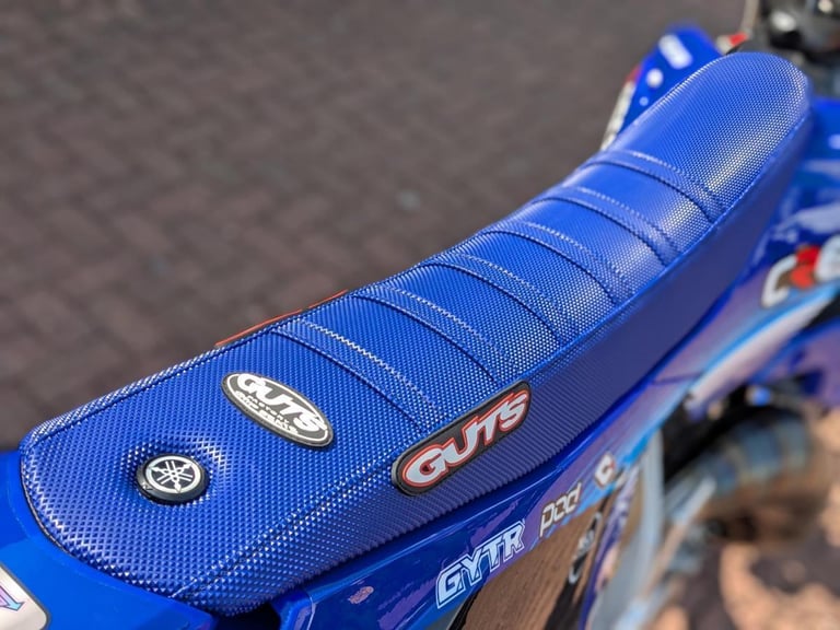 YAMAHA YZ 125 2025 - CRESCENT 3FLO TEAM REPLICA - BRAND NEW - SAVE OVER 700!
