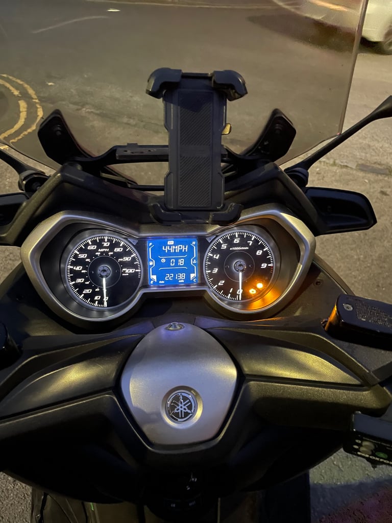 Yamaha, XMAX 300, 2022, 292 (cc)