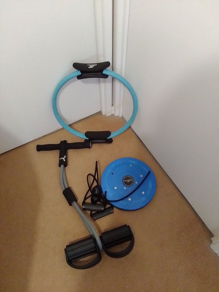 Workout Kit / £10 the job lot 