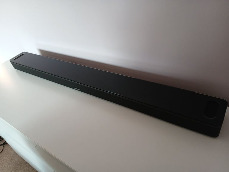 Bose 900 soundbar, subwoofer and surround speakers