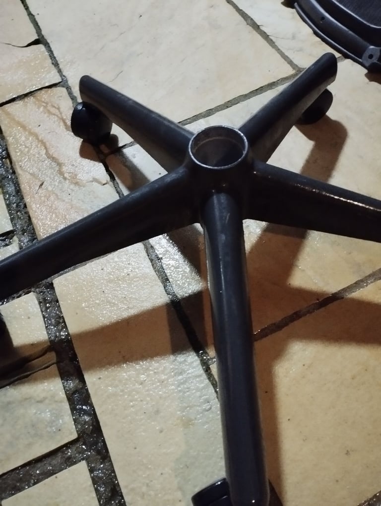 image for Herman miller base with wheels 