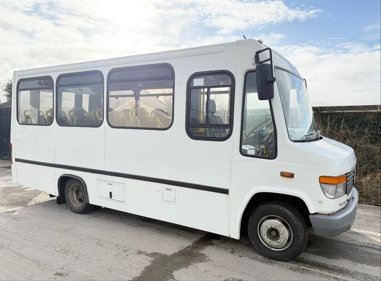 2005 MERCEDES VARIO 614 MINIBUS CAMPER MOTORHOME RACEVAN RAMP-LIFT 35,000 MILE!!