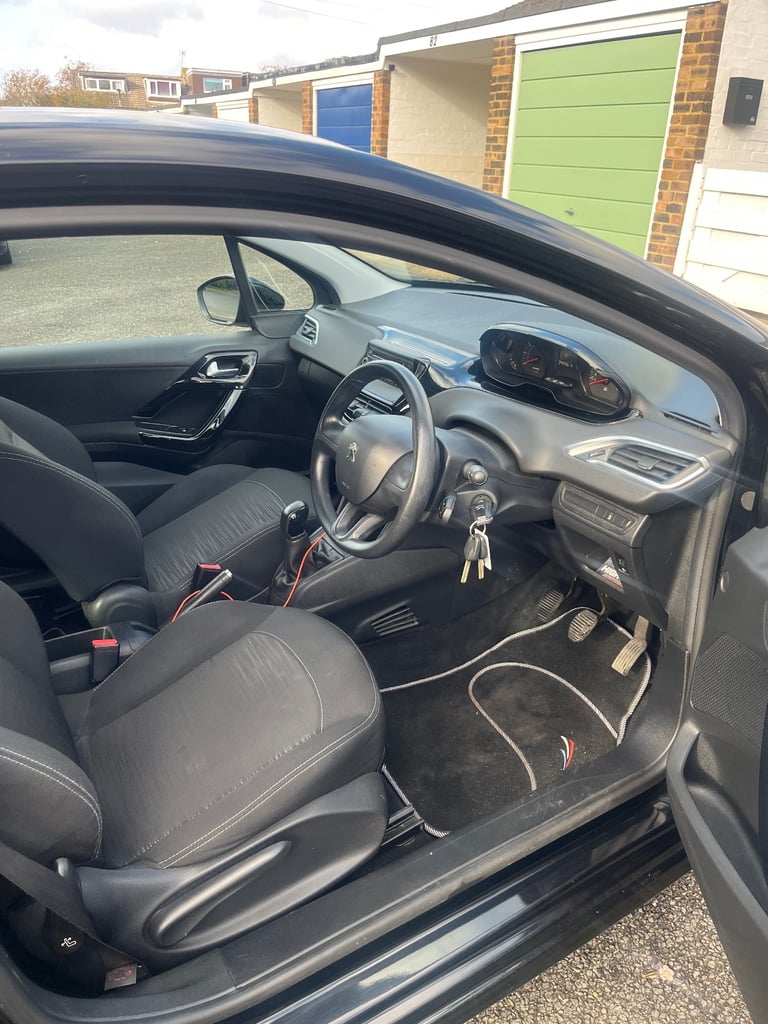 2013 Peugeot 208 1.2 VTi Access+ – 40k Miles – New MOT – £35 Tax – Reliable & Cheap Runaround