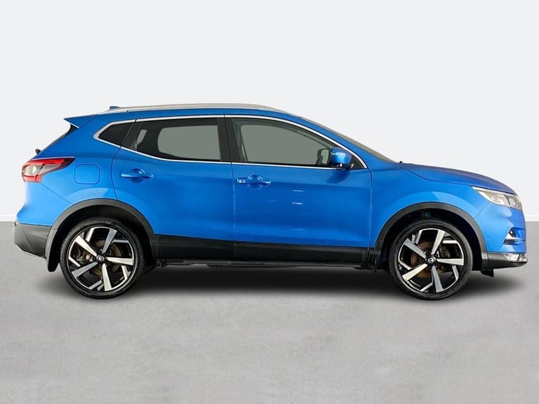 2017 Nissan Qashqai 1.2 DiG-T Tekna 5dr HATCHBACK PETROL Manual