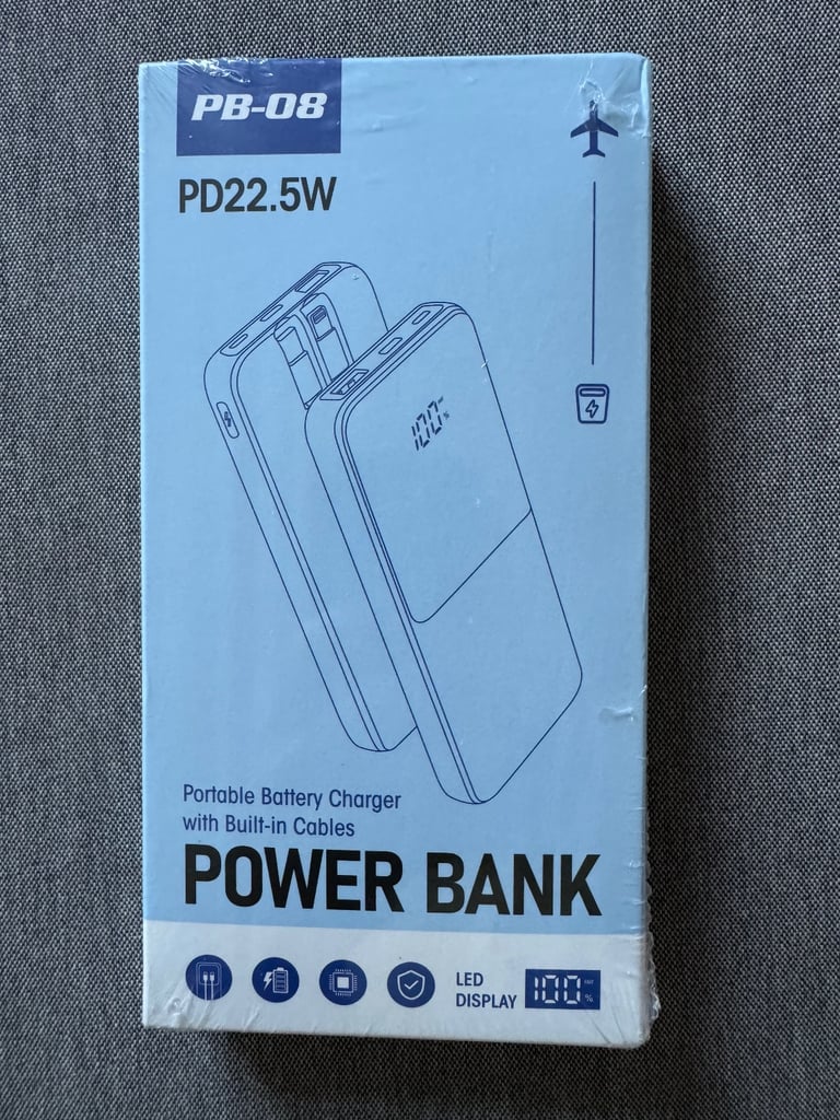3x Brand New Powerbanks sealed £40 for all