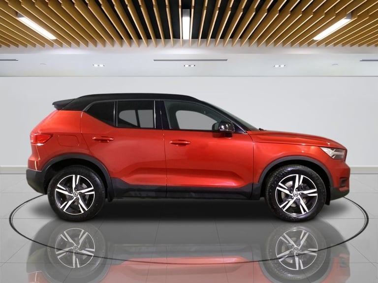 2018 Volvo XC40 2.0 D4 R-Design SUV 5dr Diesel Auto AWD Euro 6 (s/s) (190 ps) ESTATE Diesel Autom...