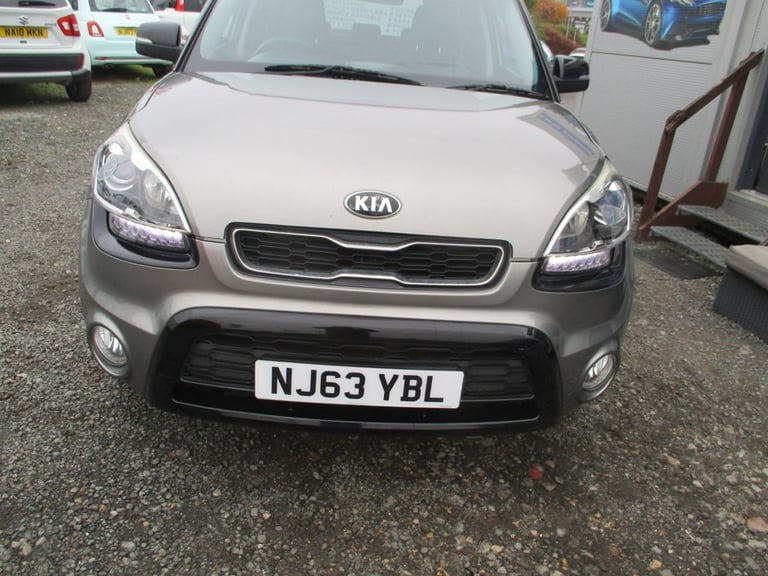 2013 Kia Soul 1.6 CRDi Quantum SUV 5dr Diesel Manual Euro 5 (126 bhp) HATCHBACK Diesel Manual