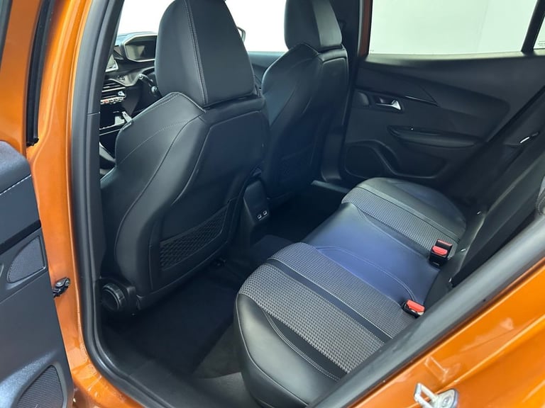 2022 Peugeot E-2008 50kWh GT SUV 5dr Electric Auto (7kW Charger) (136 ps) Automatic