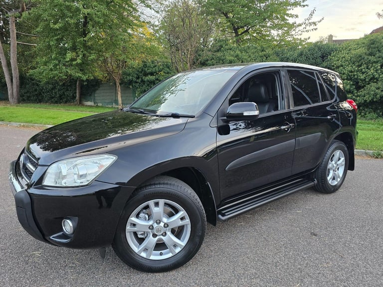2010 Toyota RAV4 2.0 V-Matic XT-R SUV 5dr Petrol Multidrive S 4WD Euro 5 (158 ps) ESTATE Petrol A...