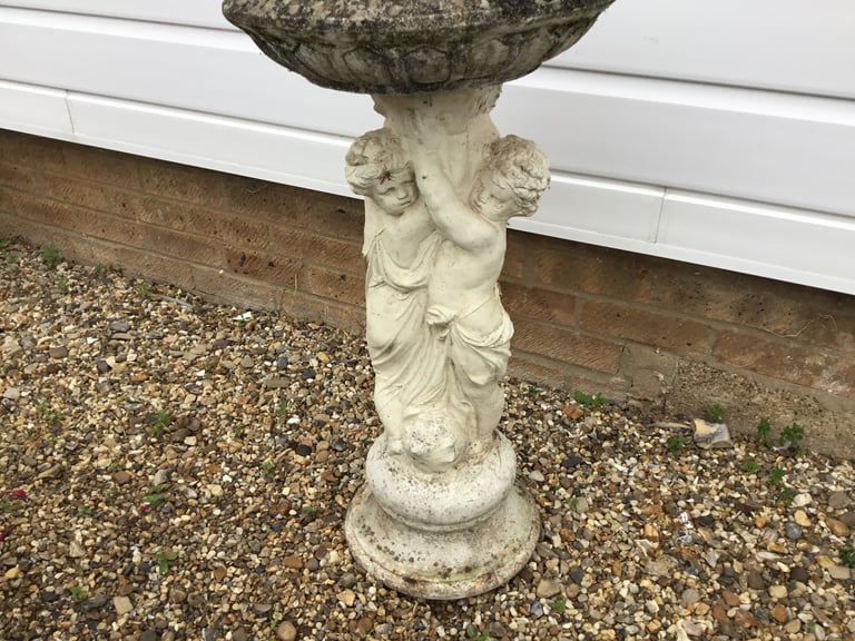 Garden feature 